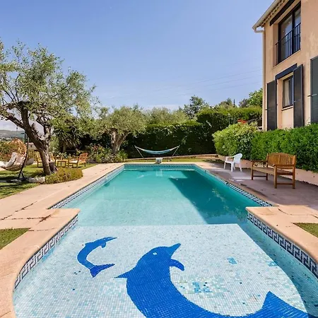 公寓 With Pool And Mountain View