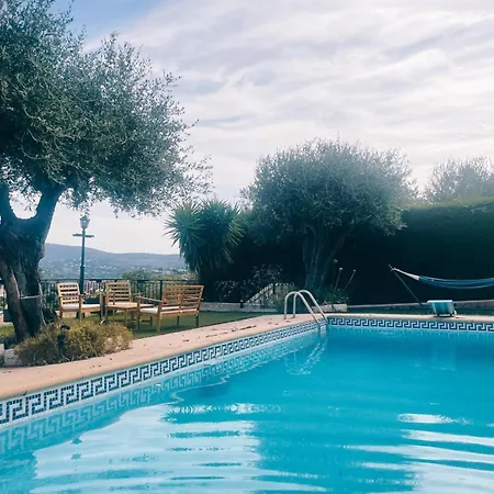 公寓 With Pool And Mountain View